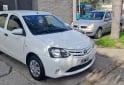 Autos - Toyota Etios xs 2015 Nafta 11111Km - En Venta