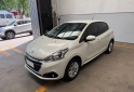 Autos - Peugeot 208 2017 Nafta 65000Km - En Venta