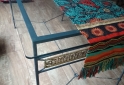 Hogar - Mesa de hierro y vidrio - En Venta