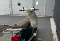 Motos - Zanella Style 150 2023 Nafta 2300Km - En Venta