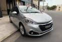 Autos - Peugeot 208 Allure 2018 Nafta 90000Km - En Venta