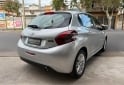 Autos - Peugeot 208 Allure 2018 Nafta 90000Km - En Venta