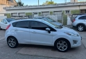Autos - Ford Fiesta Kinetic Titanium 2012 Nafta 112000Km - En Venta