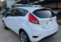 Autos - Ford Fiesta Kinetic Titanium 2012 Nafta 112000Km - En Venta