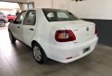 Autos - Fiat Siena 2013 GNC 140000Km - En Venta