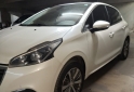 Autos - Peugeot 208 2017 Nafta 94000Km - En Venta