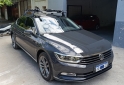 Autos - Volkswagen Passat highline dsg 2018 Nafta 155000Km - En Venta
