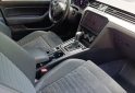 Autos - Volkswagen Passat highline dsg 2018 Nafta 155000Km - En Venta