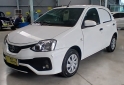 Autos - Toyota ETIOS AIBO 2023 Nafta 39000Km - En Venta