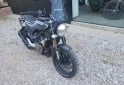 Motos - Husqvarna Svartpilen 401 2022 Nafta 1800Km - En Venta