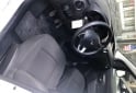 Utilitarios - Renault Kangoo express 5 asientos 2023 Nafta 84400Km - En Venta