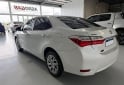 Autos - Toyota Corolla XLI 2017 Nafta 90000Km - En Venta