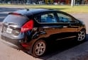 Autos - Ford Fiesta kinetic titanium 2011 Nafta 185000Km - En Venta