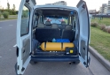 Utilitarios - Renault Kangoo 2008 GNC 240000Km - En Venta