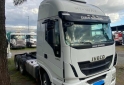 Camiones y Grúas - IVECO HI-WAY 440 6X2 - En Venta