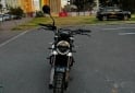 Motos - Husqvarna Svartpilen 401 2021 Nafta 2500Km - En Venta