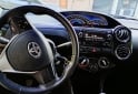 Autos - Toyota ETIOS XLS 2015 Nafta 99900Km - En Venta