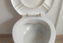 Hogar - Inodoro con tapa - En Venta