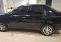 Autos - Fiat Siena 2005 GNC 236000Km - En Venta