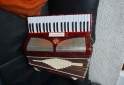 Instrumentos Musicales - Acordeon Fratti Hermosa 120 bajos - En Venta