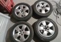 Accesorios para Autos - Llantas 15 Volkswagen Bora. $300.000 las 4. NO BAJO PRECIO - En Venta