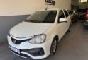 Autos - Toyota Etios 2020 Nafta 60000Km - En Venta