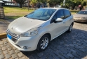 Autos - Peugeot 208 allure 1.5 touchscren 2014 Nafta 74000Km - En Venta
