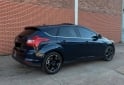 Autos - Ford Focus Titanium 2014 Nafta 142000Km - En Venta