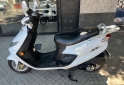 Motos - Suzuki AN 2017 Nafta 26000Km - En Venta