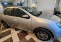 Autos - Renault Logan 2022 GNC 89000Km - En Venta