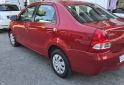 Autos - Toyota Etios 2016 Nafta 98000Km - En Venta