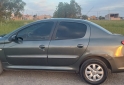 Autos - Peugeot 207 sedan 4 puertas 2013 Nafta 142000Km - En Venta