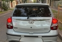 Autos - Toyota Ethios Platinum 5P 2017 Nafta 105000Km - En Venta