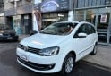 Autos - Volkswagen Suran Highline 2014 Nafta 160000Km - En Venta