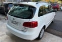 Autos - Volkswagen Suran Highline 2014 Nafta 160000Km - En Venta