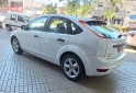 Autos - Ford Focus NO 308 cruze 2013 Nafta 200000Km - En Venta