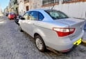 Autos - Fiat Grand siena 2015 GNC 150000Km - En Venta