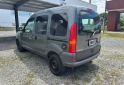 Utilitarios - Renault kangoo 2014 Nafta 182000Km - En Venta