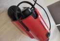 Hogar - Cafetera Nespresso Inissia Red - En Venta