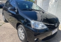 Autos - Toyota Etios 2016 Nafta 103000Km - En Venta