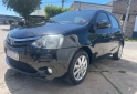 Autos - Toyota Etios 2016 Nafta 103000Km - En Venta