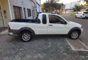 Camionetas - Fiat STRADA $5300 2011 Diesel 180000Km - En Venta