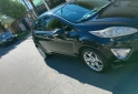 Autos - Ford Fiesta kinetik titanium 2011 Nafta 172000Km - En Venta