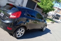 Autos - Ford Fiesta kinetik titanium 2011 Nafta 172000Km - En Venta