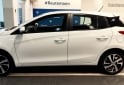 Autos - Toyota YARIS 1.5 XLS CVT 2025 Nafta 0Km - En Venta