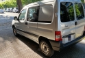 Utilitarios - Peugeot Partner 2016 Diesel 150000Km - En Venta
