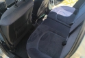 Autos - Peugeot 206 2004 GNC 121000Km - En Venta