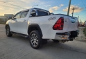 Camionetas - Toyota Hilux srx aut cuero 2016 Diesel 190000Km - En Venta