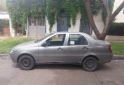 Autos - Fiat Siena 2010 GNC 260000Km - En Venta