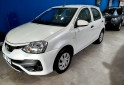 Autos - Toyota ETIOS 5P X MT 2022 Nafta 62000Km - En Venta